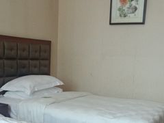 -益阳华天大酒店