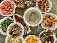 -亚龙湾8号(丁村万人海鲜广场店)