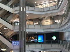 大堂-星巴克(来福士2F店)