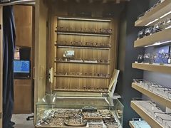 -日本手作眼镜·久川睛匠(新中关购物中心店)
