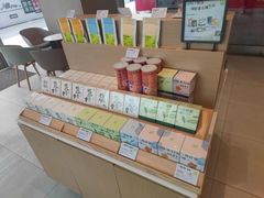 -奈雪的茶(大悦城PRO店)
