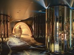 -迪拜帆船酒店海底餐厅