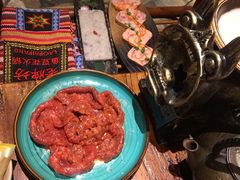 -老牌坊云南鱼豆花火锅(爱建店)