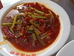-独一佳老胡湘菜馆(矿山路店)
