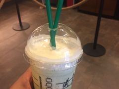 -星巴克臻选(广州高德置地秋广场店)
