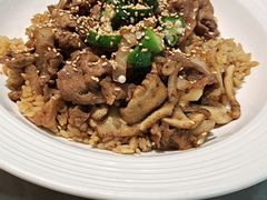 -必胜客(上海新南方商城PH店)