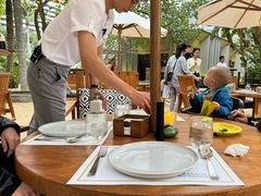 -三亚艾迪逊酒店·海滩烧烤 BARBACOA·现场乐队·浪漫晚餐·烧烤海鲜