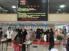 -金银湖市民文体活动中心恒温游泳馆
