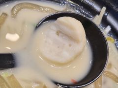 墨鱼丸-肥汁米蘭香港米线(长宁来福士店)