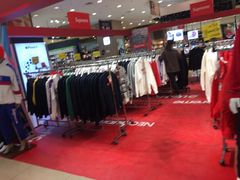 -新世界百货(顺义店)