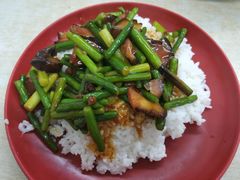 蒜苔腊肉饭-无名生煎(昌里东路)