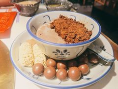 小官官巧克力奶冻-哥老官重庆美蛙鱼头(龙湖杭州金沙天街店)