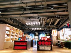 -光海书局(南京东路第一百货店)