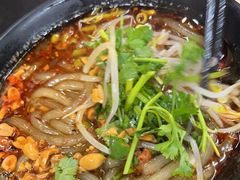 酸辣面-丽影重庆小面(定西路店)