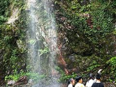 -西岭雪山大飞水景区