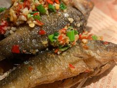 -洞庭土菜小炒馆(易发广场店)