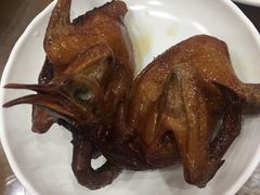 招牌妙龄鸽-煲煲掂风味煲仔饭餐厅(西区店)