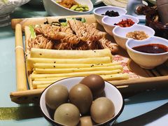 -鹊华居·地道鲁菜·海鲜·融合味(大明湖店)