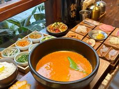 -银米·云南传统过桥米线(双廊黑金冠店)