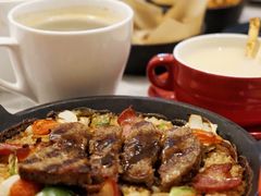 炙烤澳洲西冷牛排铁锅饭-必胜客(滨江店)