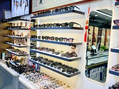 -华彬眼镜专业渐进配镜(潘家园店)