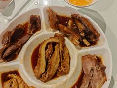 -老广酒楼(樱花店)