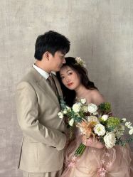 -雪中彩影婚纱摄影·微光艺术中心