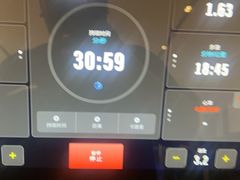 -普拉达游泳健身(水湾1979店)