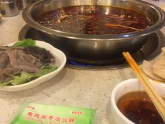 -朱氏胖子烂火锅(洪崖洞店)