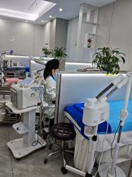 -痘院士专业祛痘皮肤管理