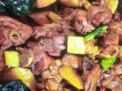 天山乌梅大盘鸡-疆遇·新新新新的新疆菜(万达店)