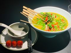 -麻六记(凤凰汇店)