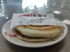 普通肉夹馍-东关吉祥西安腊汁肉夹馍(健德门店)