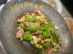 -费大厨辣椒炒肉(黄兴中心广场店)