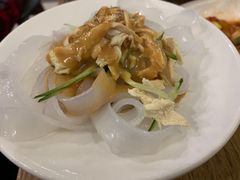 鸡丝粉皮-翡翠拉面小笼包(机场DFS店)