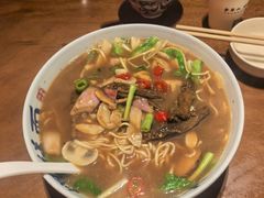 -李犟大爆鳝面·手工蟹黄包(湖滨西湖店)