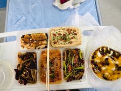 -十三式重庆江湖菜(金茂览秀城店)