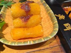 -老牌坊云南鱼豆花火锅(爱建店)