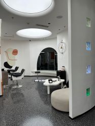 -AYO SALON