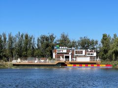 -稻香湖景欢乐岛温泉城堡