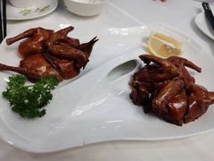 润烧乳鸽-名苑皇宫酒家(来魅力壁画村店)