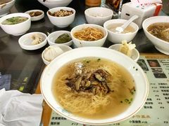 -正一涵老味道名小吃(广汉总店)