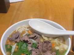 -三千粉牛肉米粉(来客茂店)