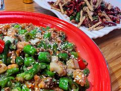 鲜鲜耙肥肠-兔槽江湖菜·重庆璧山兔(水围店)