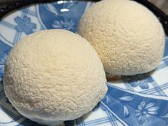 鹅肝起酥包-新荣记(BFC外滩金融中心店)