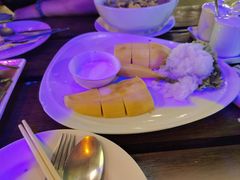 -Green Tree Rest. & Pub