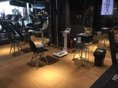 门面-VLines耀能运动24小时·月付制健身(京广桥店)