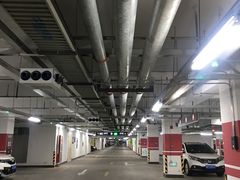 -中信泰富万达广场·停车场