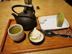 日式辻利抹茶蛋糕卷套餐-辻利茶舖TSUJIRI(万象天地店)