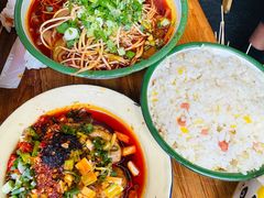 -拈签一笑黄牛肉辣卤串串